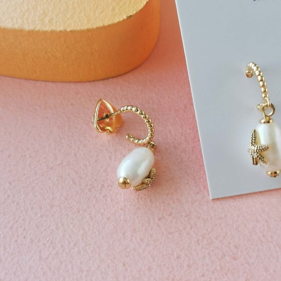 Kate Spade - Sea Star Starfish Pearl Gold Huggie Earrings - Picture 3 of 3